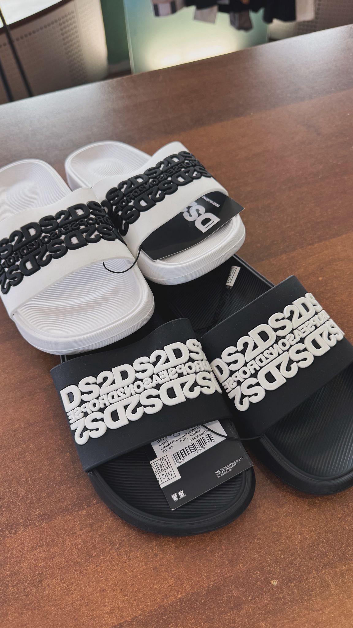 SLIPPERS DS2