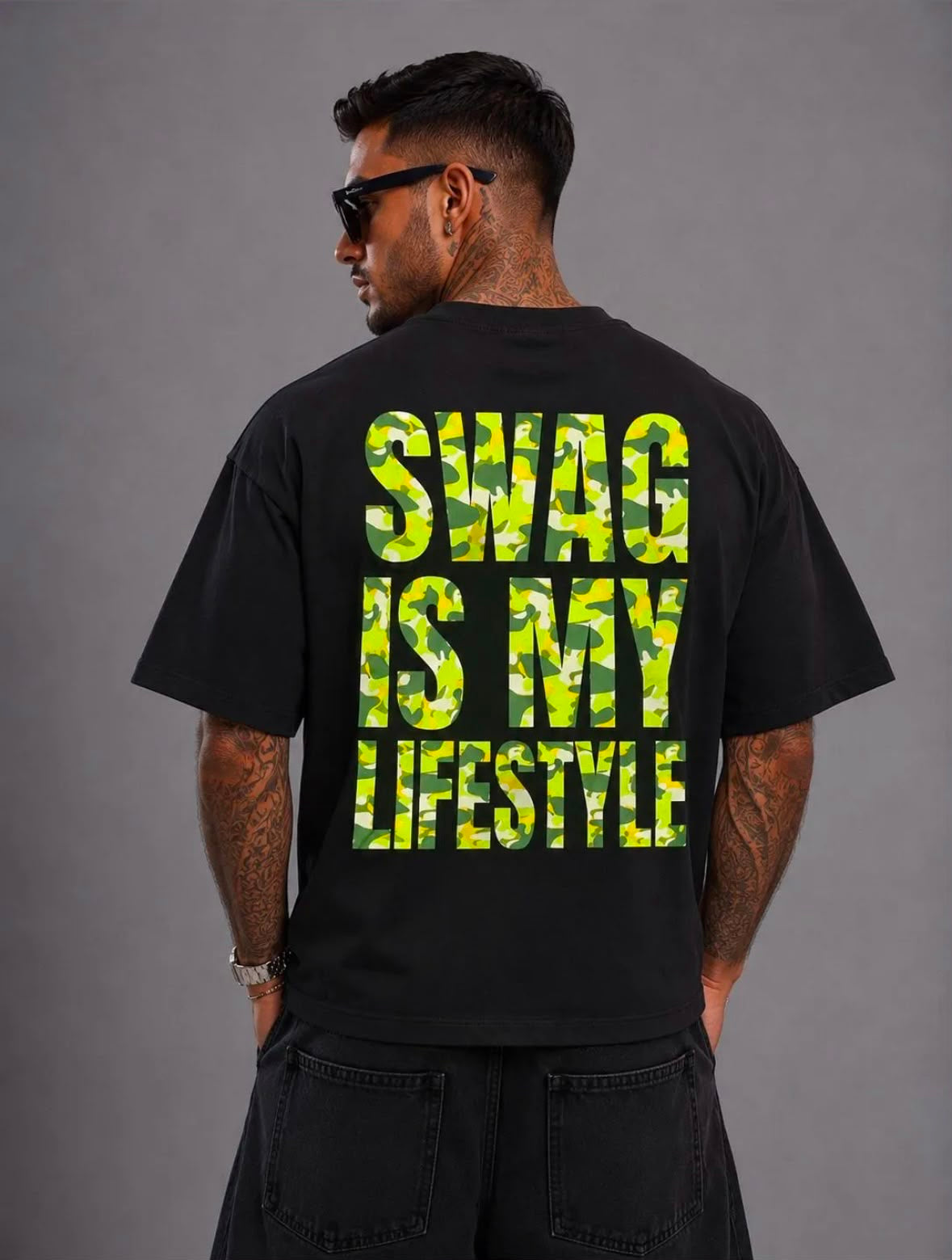 T-SHIRT SWAG