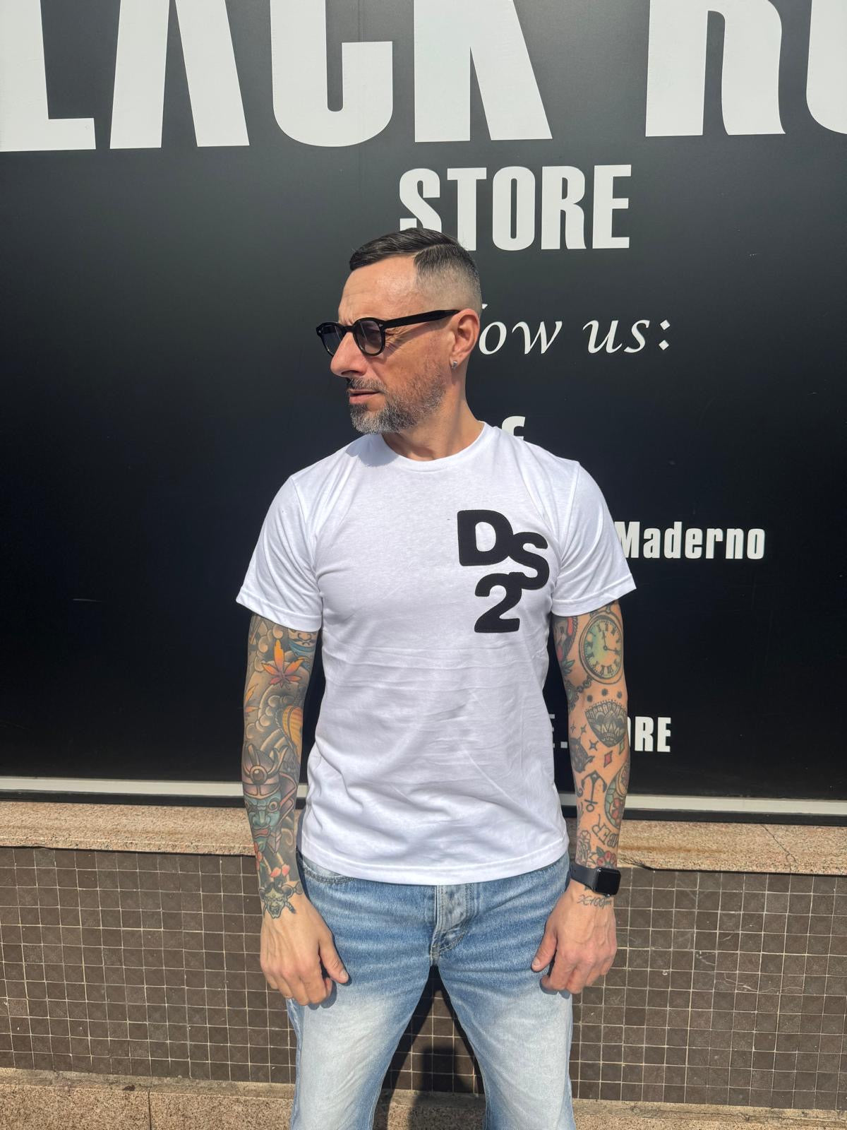 T-SHIRT ROBBEN