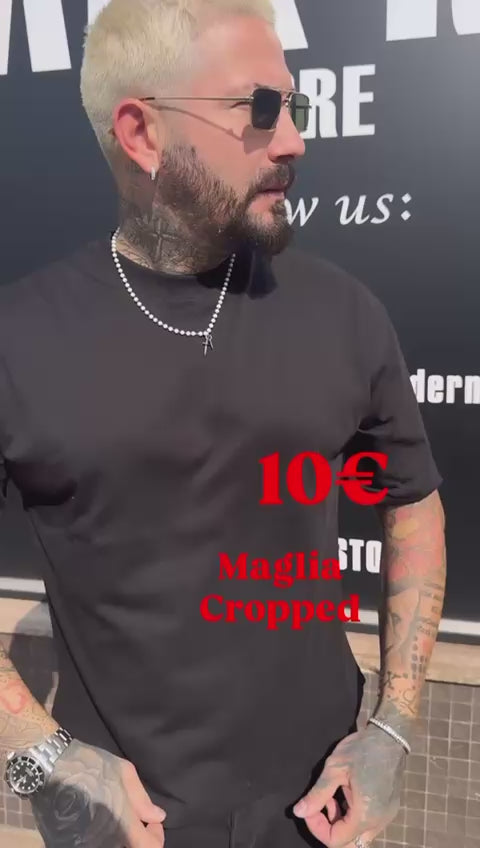 T-SHIRT CROP